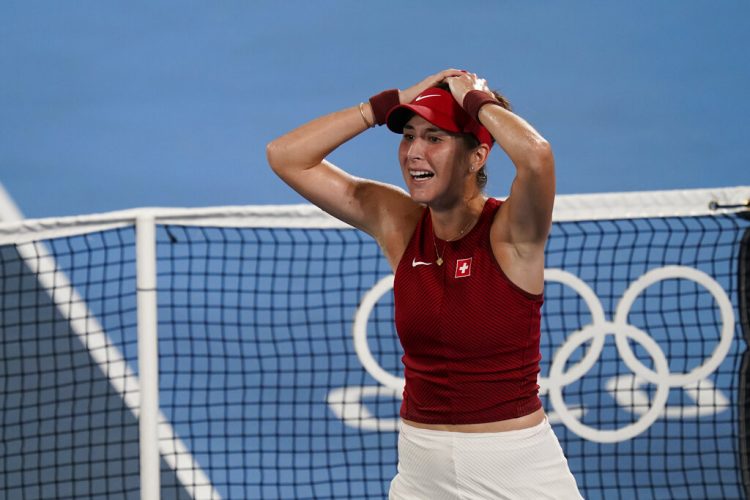 Not Federer, not Wawrinka: Bencic gets gold for Switzerland